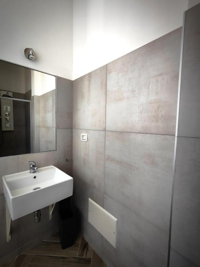 Hotel The House Of The Waves Brindisi Exterior foto